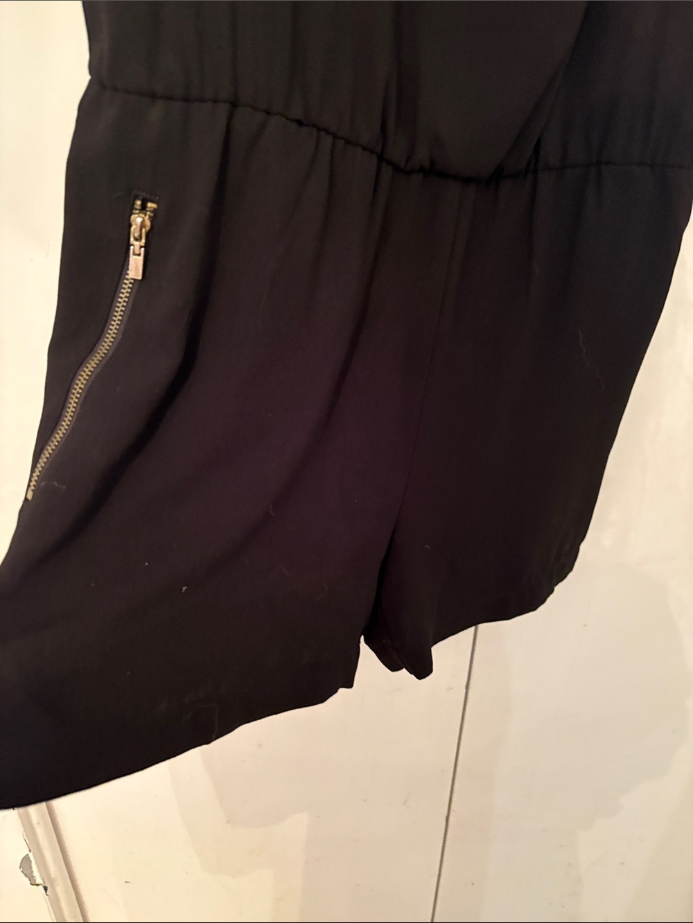 Jennifer Lopez Black Sleeveless Short Romper - Picture 2 of 7